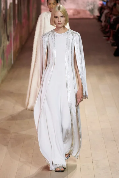 Look 65